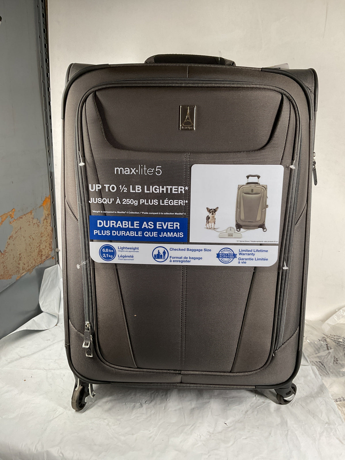 Travelpro Maxlite 5 Softside Expandable Luggage with 4 Spinner Wheels, Lightweight Suitcase, Men and Women ( Shadow Grey , Checked-Medium 25-Inch ) Shadow Grey Checked Medium 25 Inch U14